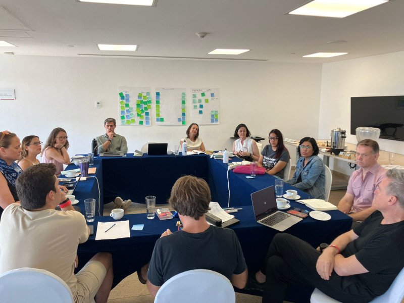 Working sessions of Innovadores Azules